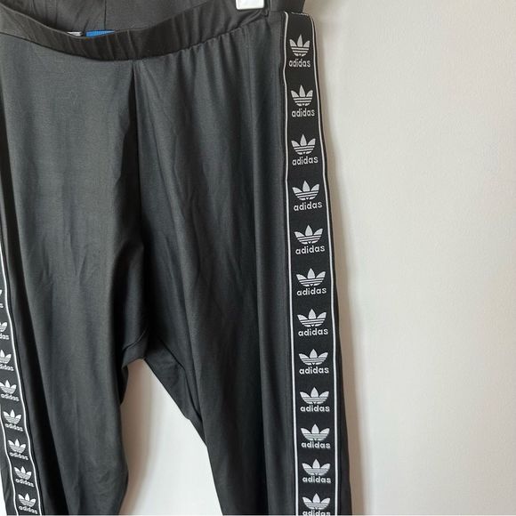 Adidas work out leggings - Picture 4 of 4